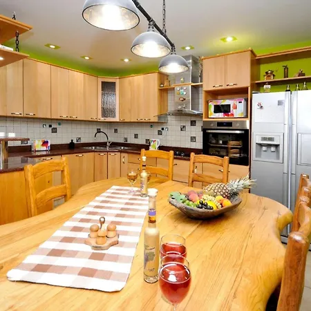 Family Friendly House With A Swimming Pool Plano, - 23902 Casa vacanze