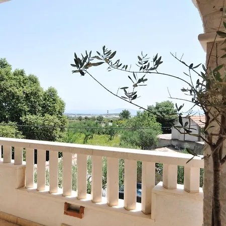 Family Friendly House With A Swimming Pool Plano, - 23902 Tatil Evi *
