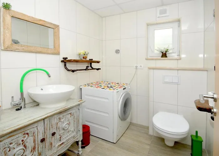 Family Friendly House With A Swimming Pool Plano, - 23902 Trogir
